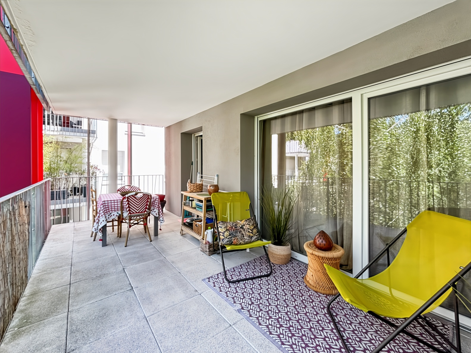 T2 avec terrasse et parking   Quartier Carmes / Marcel-Michelin   Locataire en place